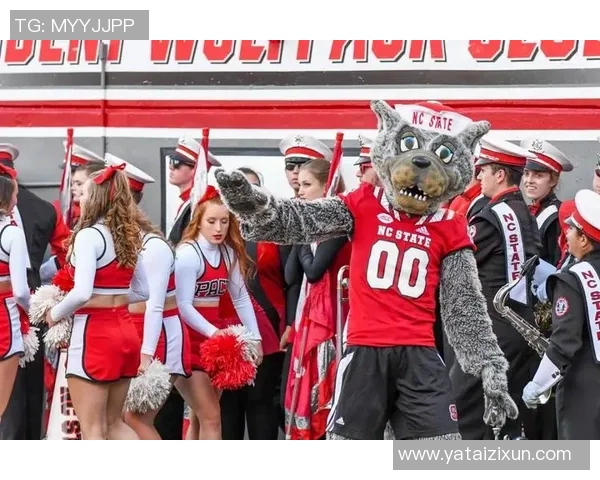 杜克大学对阵北卡罗来纳大学精彩视频直播全程回放与赛后分析 杜克大学对阵北卡罗来纳大学精彩视频直播全程回放与赛后分析