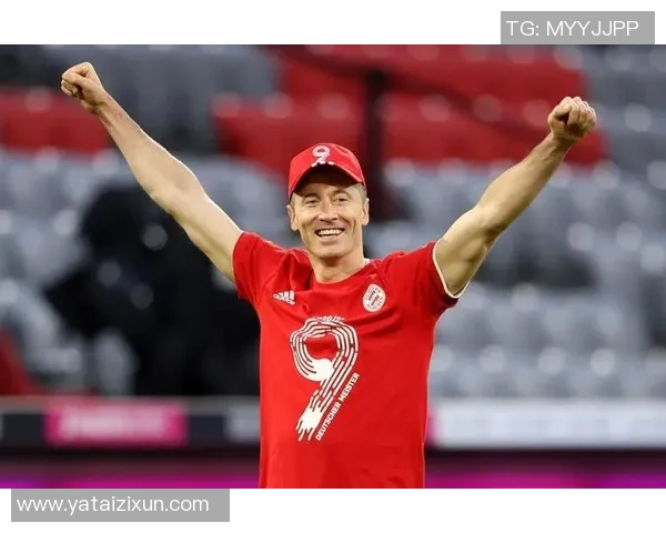 莱万领衔球队再创辉煌期待在新赛季中展现更强实力与风采