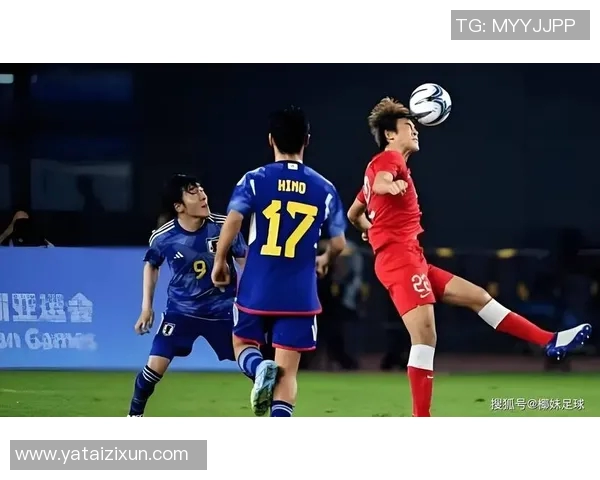 激烈对决日本队迎战巴拉圭队足球赛精彩瞬间回顾与分析